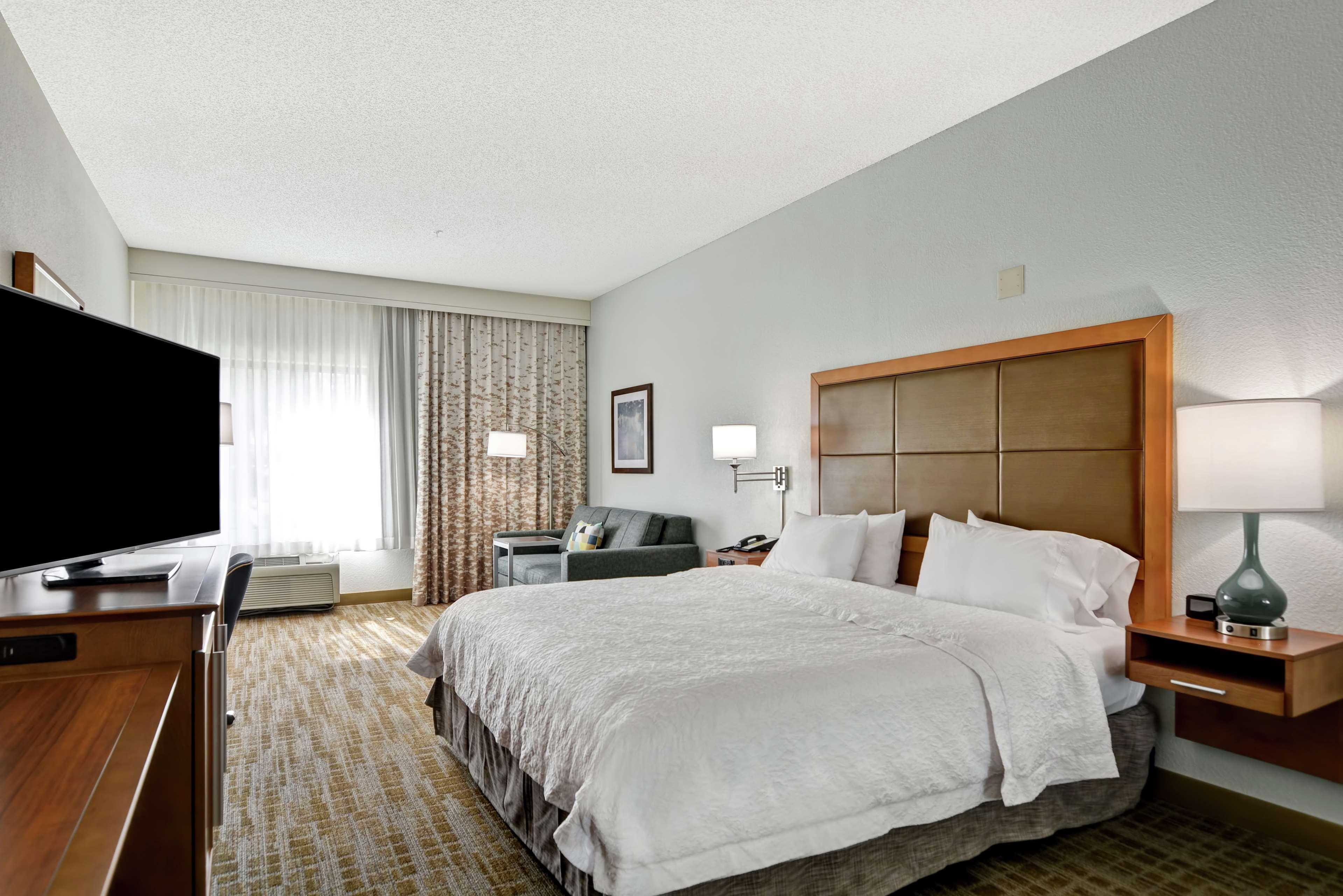 Hampton Inn Palm Beach Gardens Exterior photo