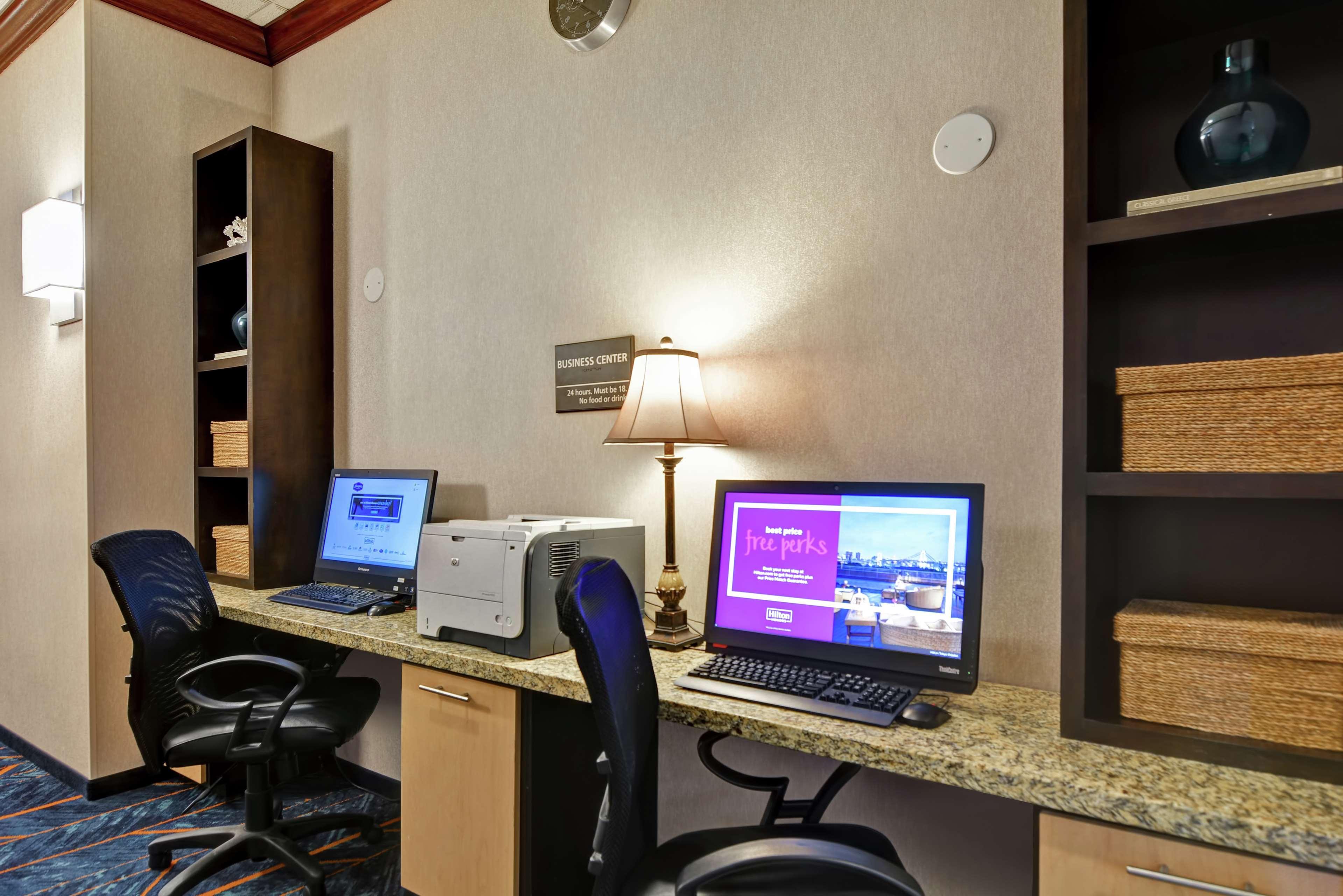 Hampton Inn Palm Beach Gardens Exterior photo