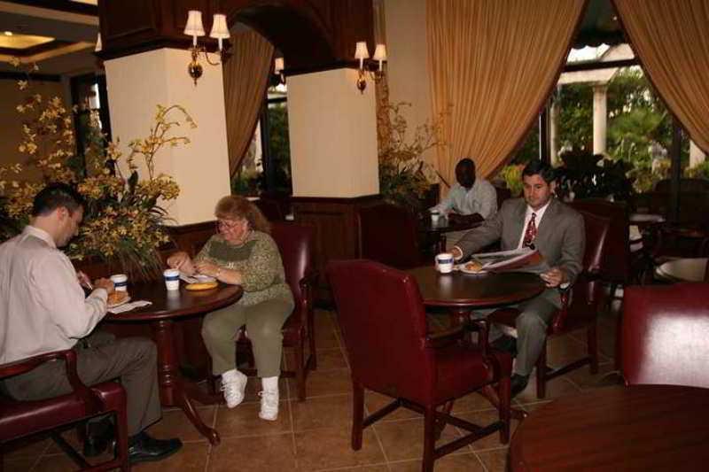 Hampton Inn Palm Beach Gardens Restaurant photo